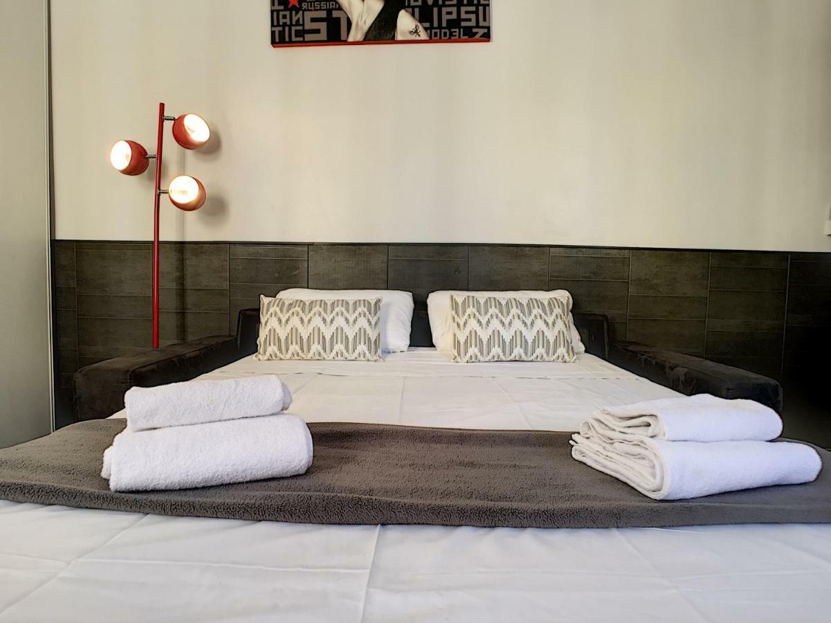 Nestor&Jeeves - RED TOUCH - Central - Close sea Niza Exterior foto